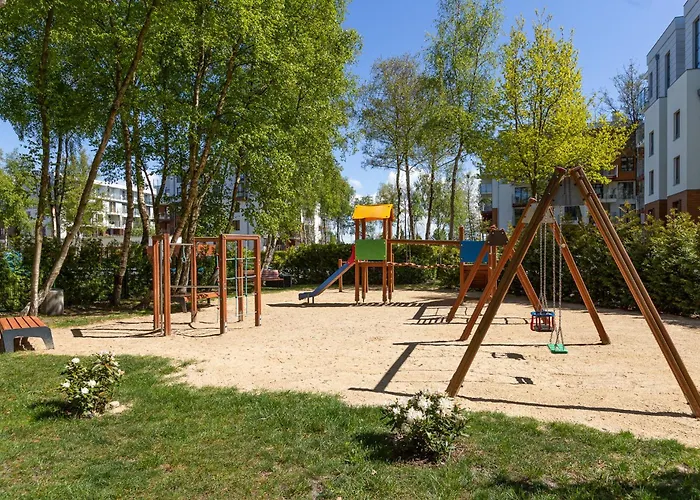 Blue Mare Polanki Klonowa Behappy 350 M Baltic Sea * コウォブジェク