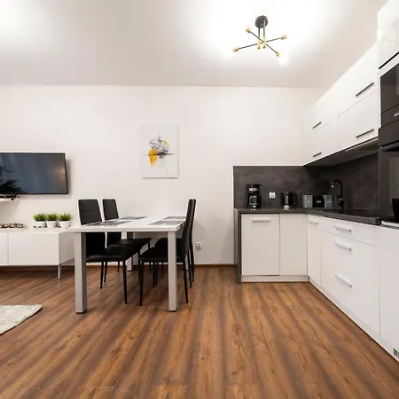 Apartment Blue Mare Polanki Klonowa Behappy 350 M Baltic Sea *