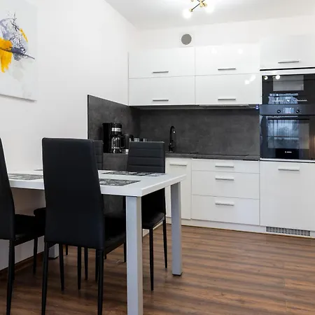 Blue Mare Polanki Klonowa Behappy 350 M Baltic Sea *